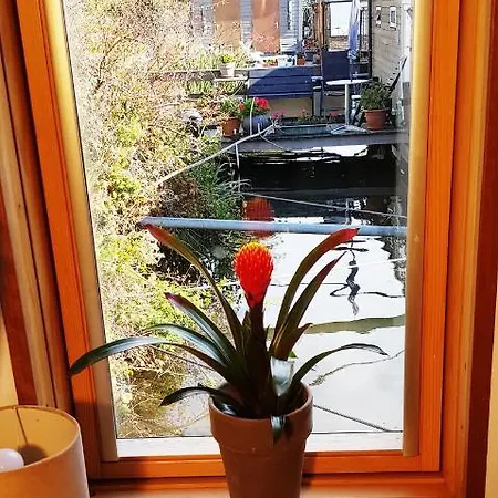 Romantic Quiet On The Canal 2* Amsterdam